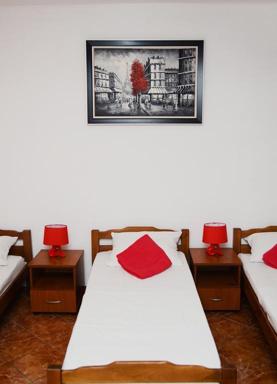 Guest House Lukac Бар Экстерьер фото